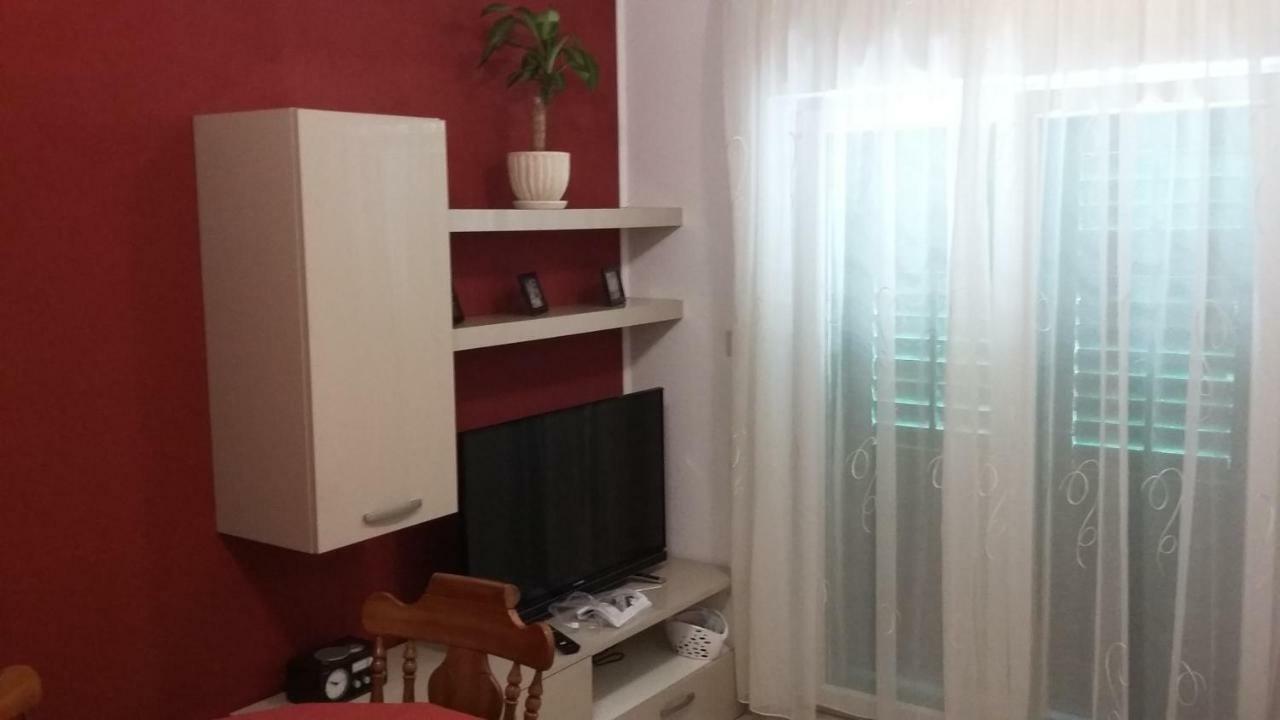 Apartment Antica Povlja  Buitenkant foto