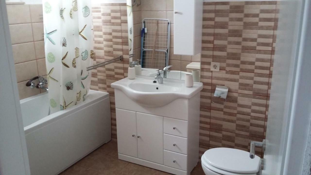 Apartment Antica Povlja  Buitenkant foto